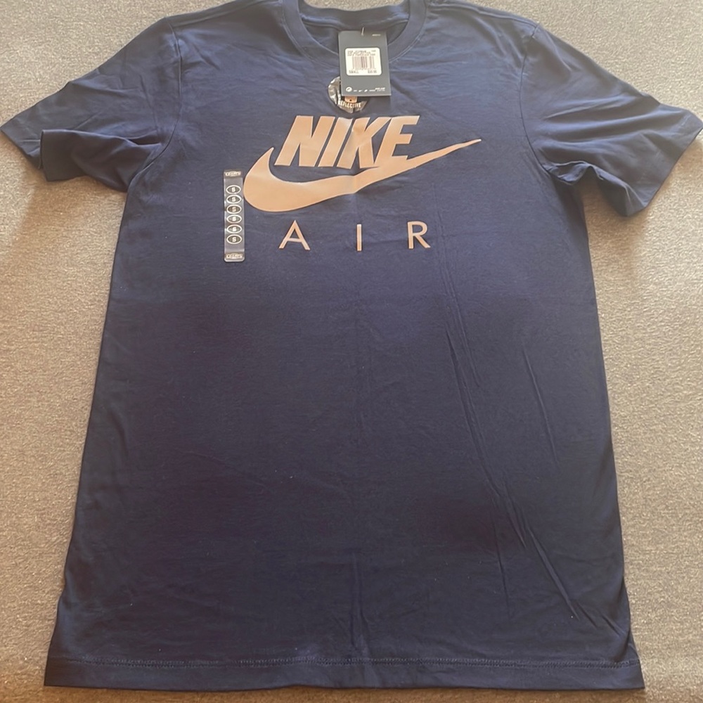 Nike reflector t shirt (new)